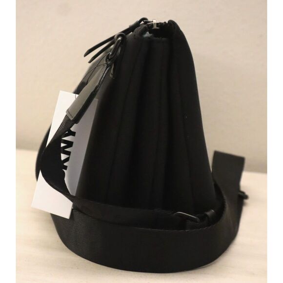 DKNY R41EDW14 Women's Black Tilly Medium Triple Compartment Crossbody Bag - Picture 12 of 16